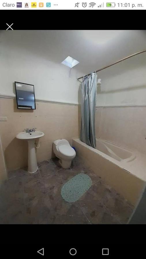 Huellas Hostal アンティグア・グアテマラ エクステリア 写真