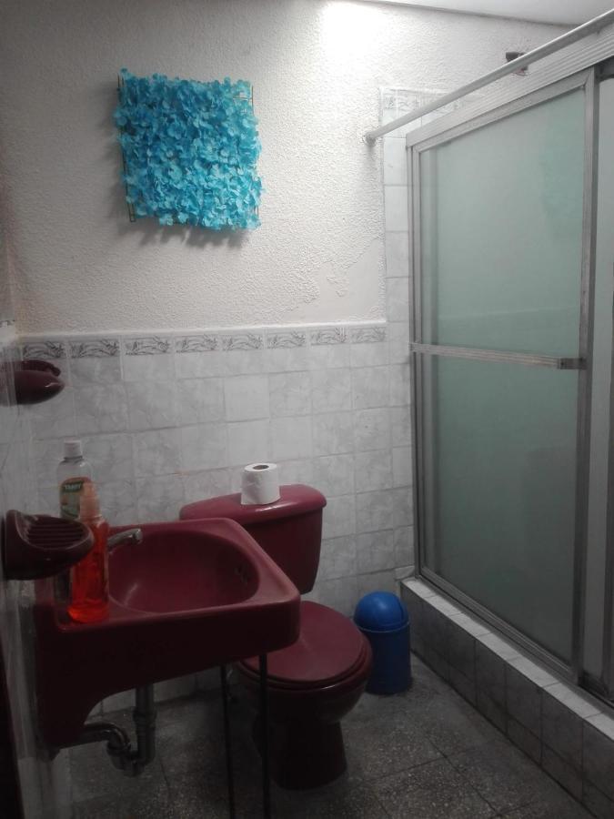 Huellas Hostal アンティグア・グアテマラ エクステリア 写真