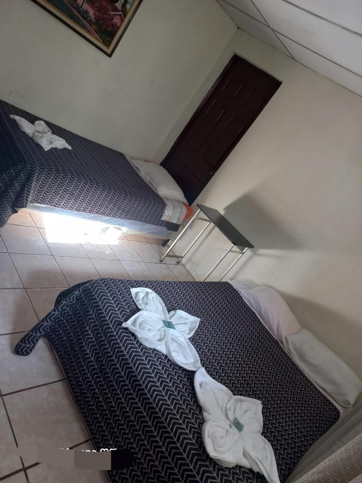 Huellas Hostal アンティグア・グアテマラ 部屋 写真